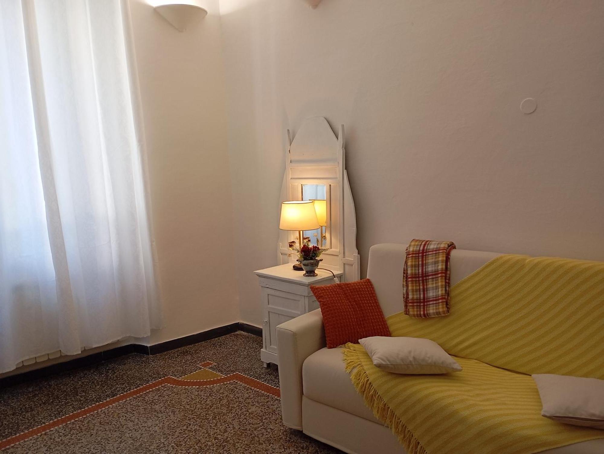 Small Luxury House La Spezia Luaran gambar